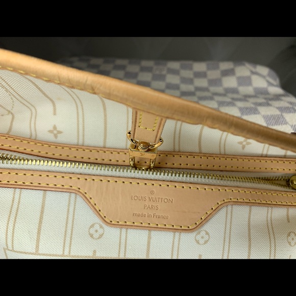 ♥️SOLD♥️Louis Vuitton Neverfull MM Damier Azur - Picture 7 of 8